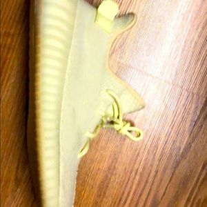 YEEZY 350 BUTTER,AUTHENTIC, WORN ONCE,BOX INCLUDED